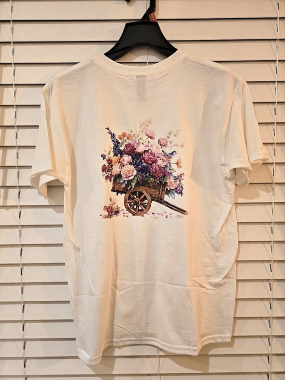 Floral Graphic Short Sleeve Tee in White